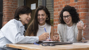 beautiful-modern-women-working-outside