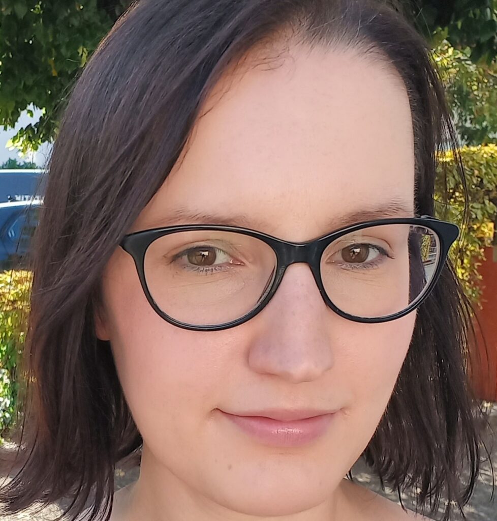 Elisabeth Winkler, Ansprechpartnerin für allgemeine Anfragen bei RIM Management.
